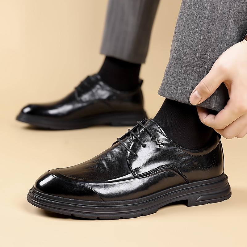 Oxford Shoes Brogue - ファッション新しいメンズビジネスブリティッシュカジュアルレザーオックスフォードシューズブランドクラシックブラックワークシューズバージョンレースアップ小さな革靴