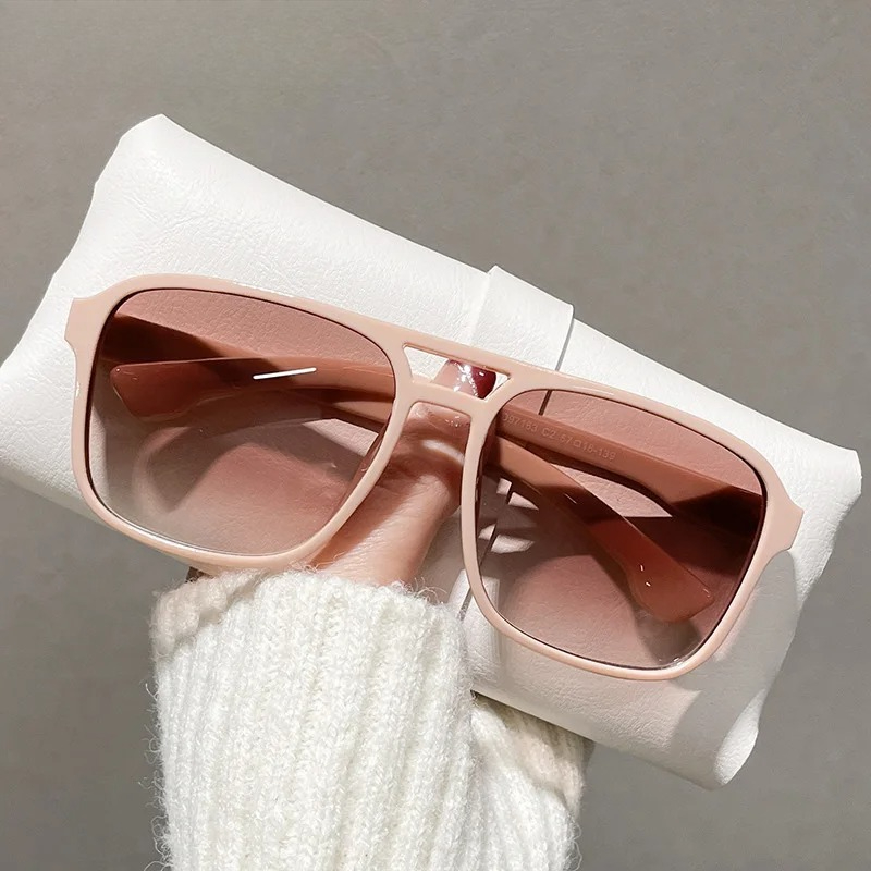 スクエアダブルブリッジサングラス女性レトロシェード UV40 - Men'S Fashion Glasses のレビューと価格